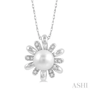 1/10 Ctw Floral 7MM Round Cultured Pearl & Round Cut Diamond Pendant With Chain in 10K White Gold