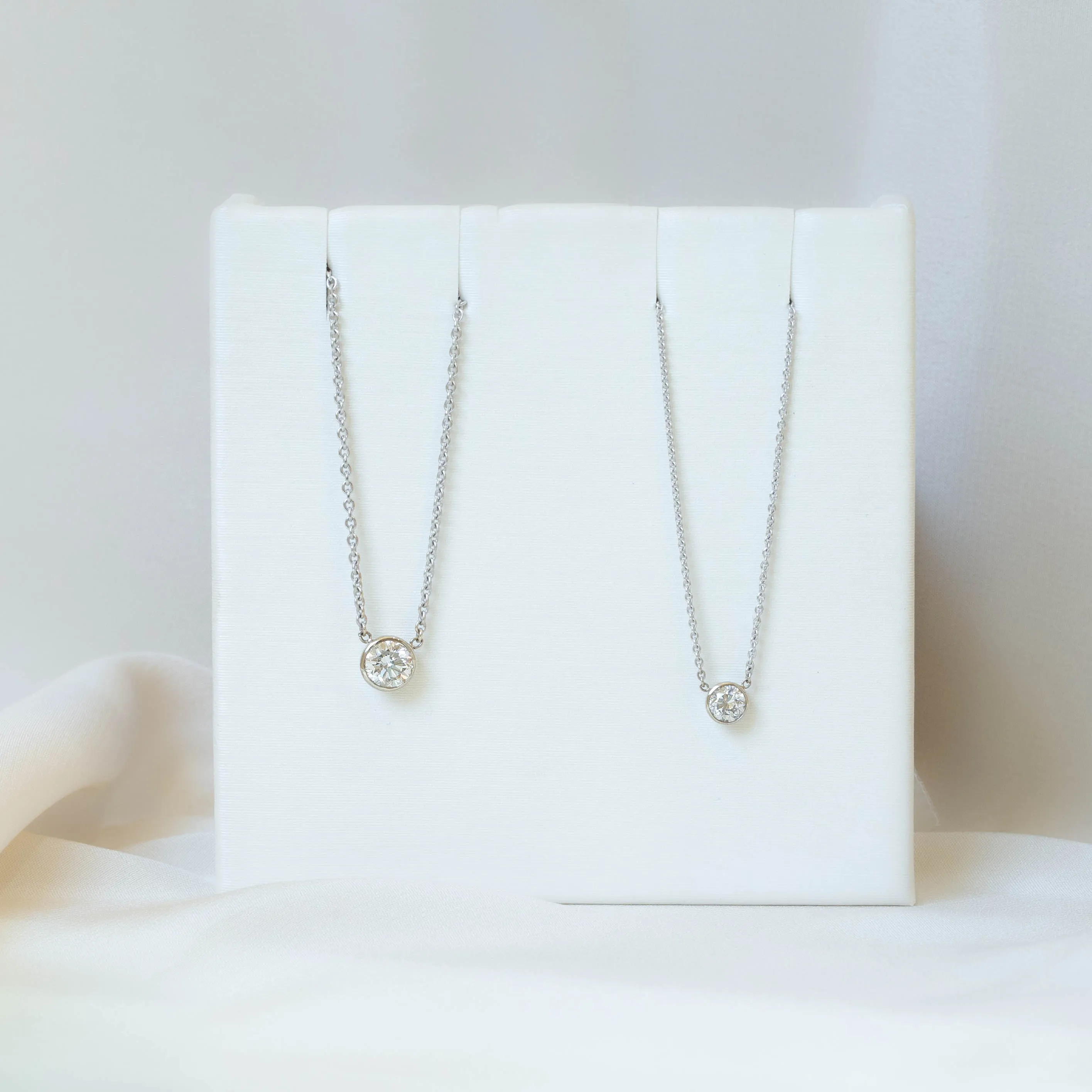 14kw .60ct Floating Diamond Necklace