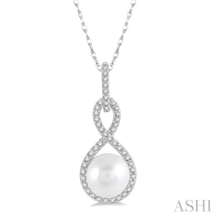 1/6 Ctw Twisted Loop 7x7MM Cultured Pearl & Round Cut Diamond Pendant With Chain in 10K White Gold