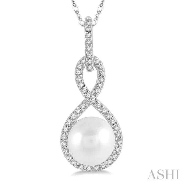 1/6 Ctw Twisted Loop 7x7MM Cultured Pearl & Round Cut Diamond Pendant With Chain in 10K White Gold