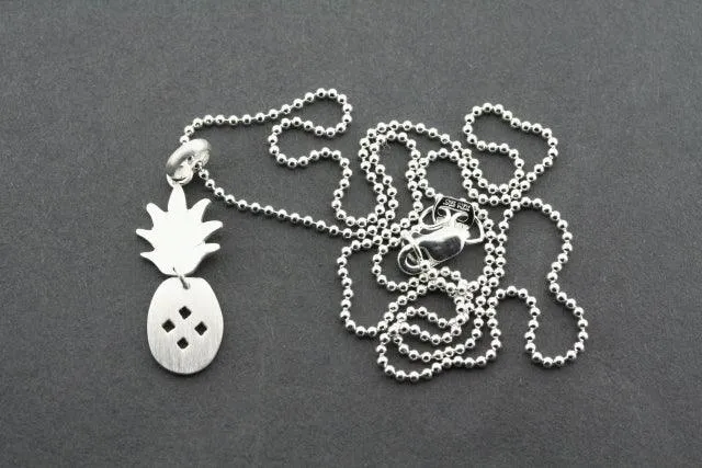 2 piece pineapple pendant on 45 cm ball chain