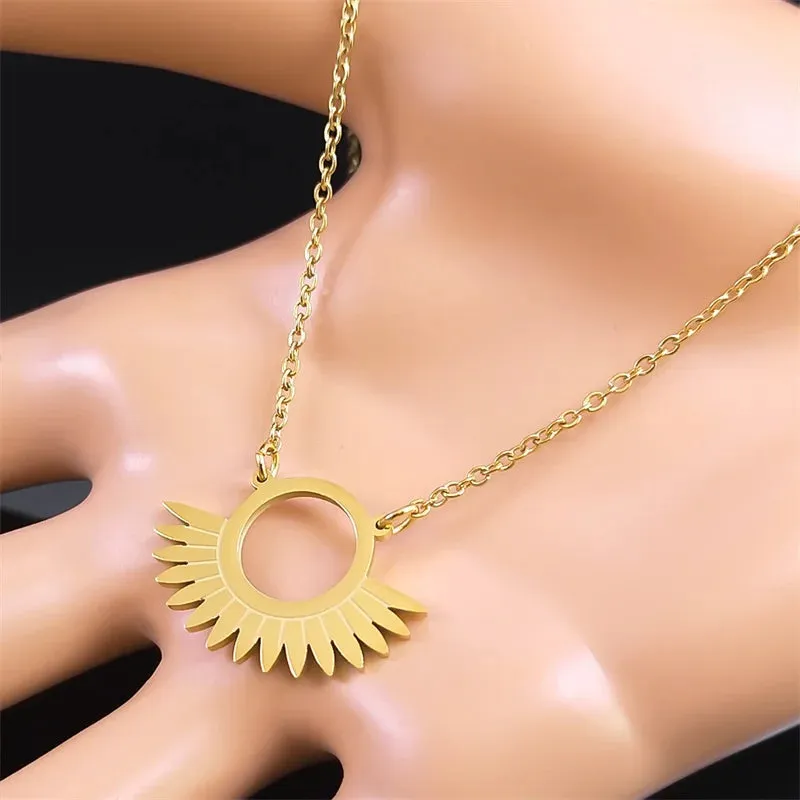 Bohemia Sun Pendant Necklace for Women Stainless Steel Gold Color Aesthetic Flower Chain