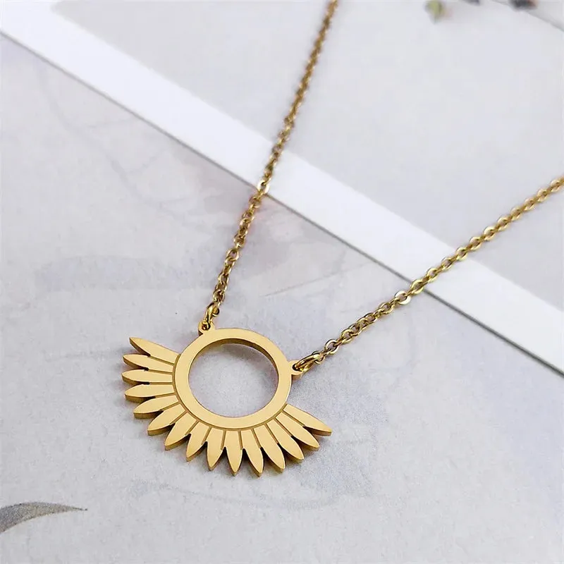Bohemia Sun Pendant Necklace for Women Stainless Steel Gold Color Aesthetic Flower Chain