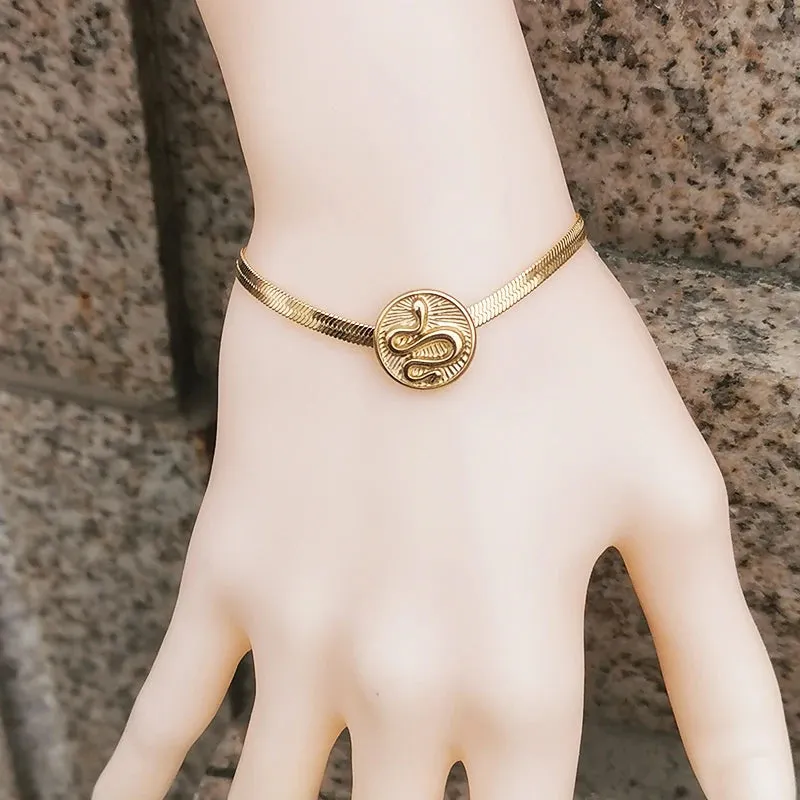 Classic Stainless Steel Necklace For Women Circle Snake Female necklace