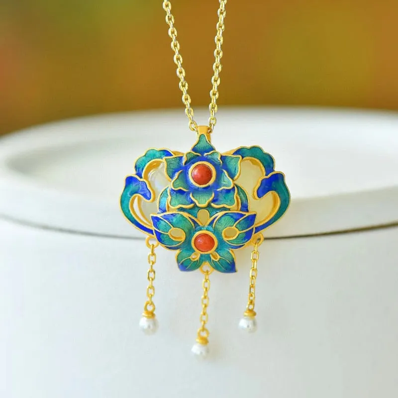 Creative design Ancient gold craft inlaid with natural Hetian jade necklace