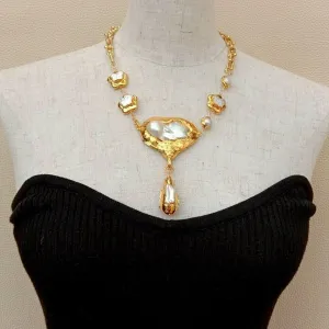 Cultured  white keshi freshwater flower pearl pendent necklace 20"