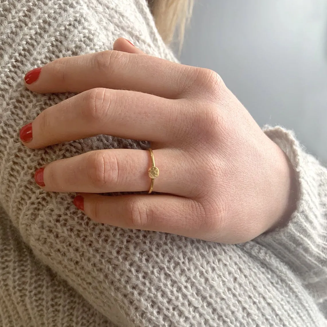 Custom Dainty Initial Ring, Minimalist Round Ring