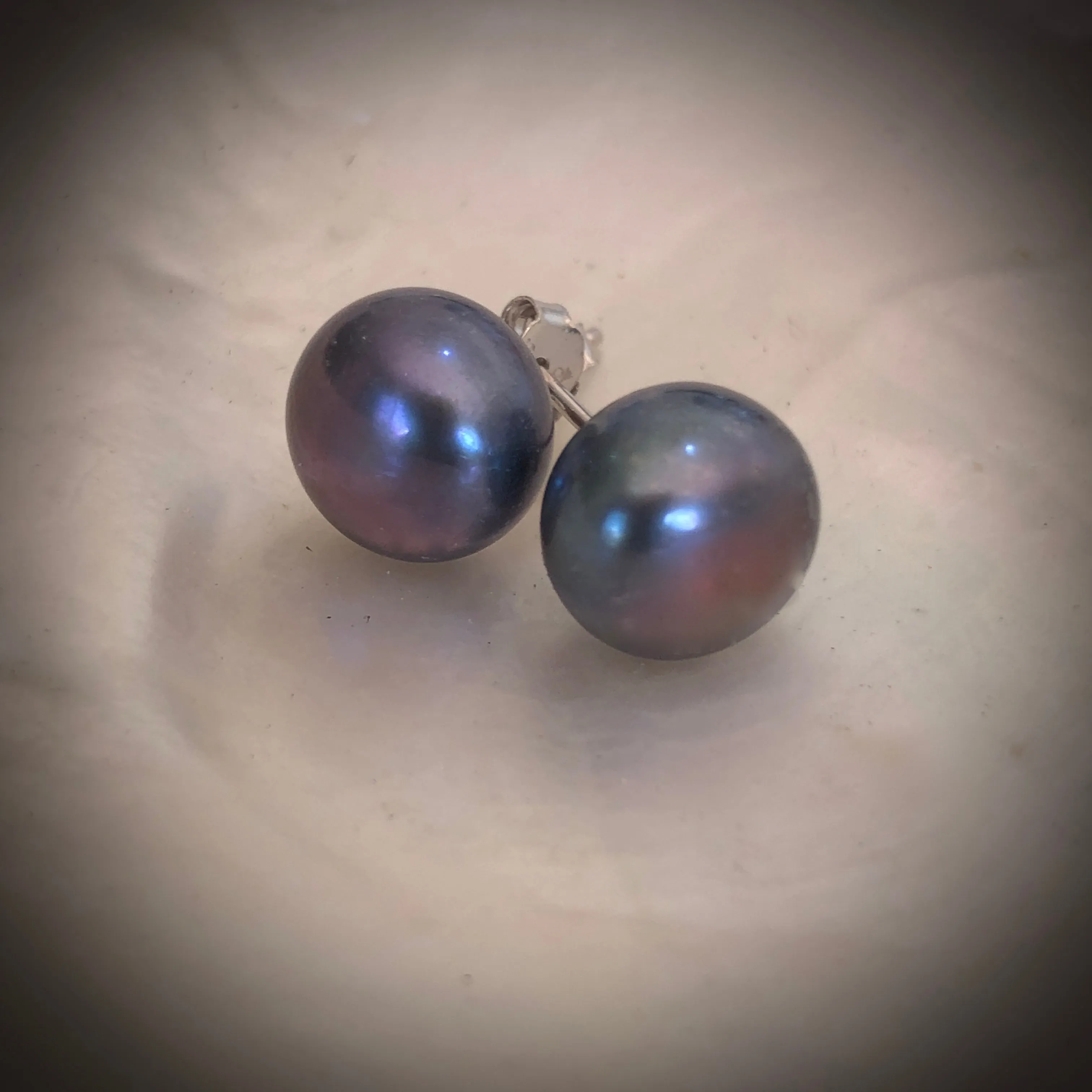 Freshwater Pearl Stud Earrings