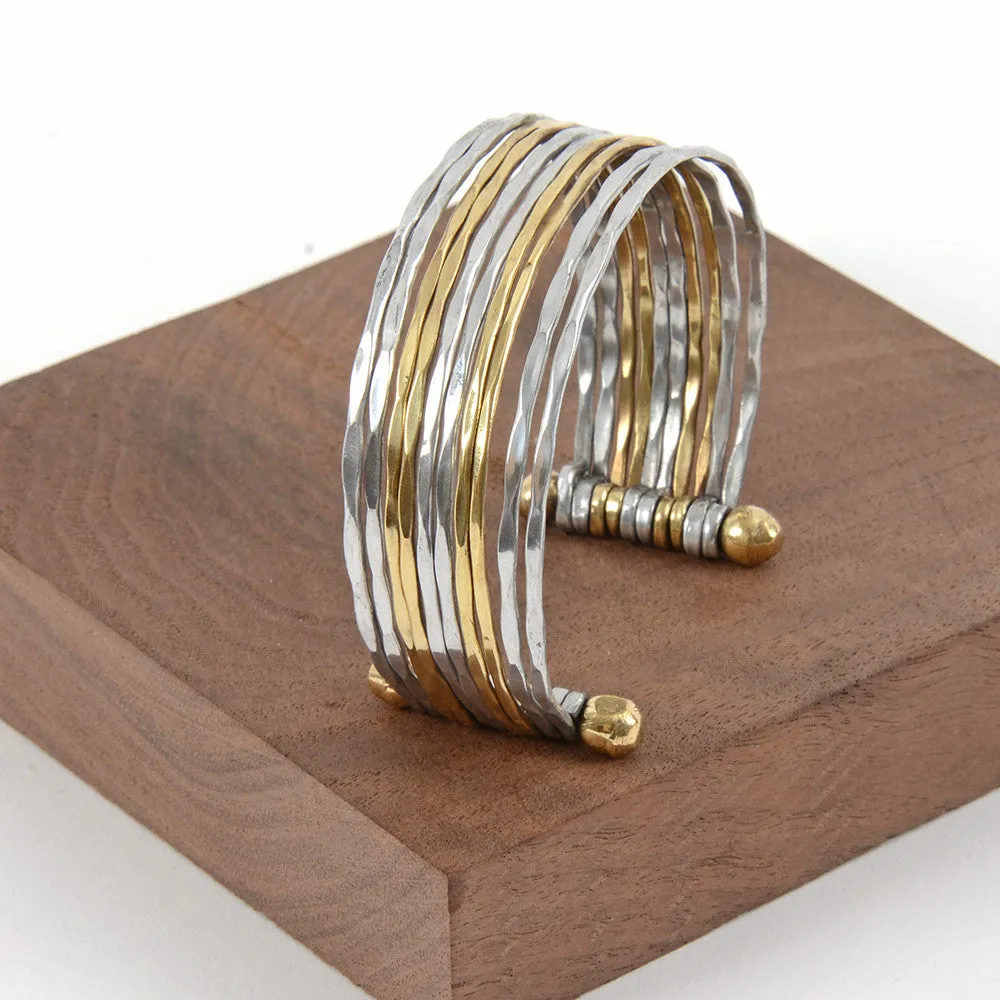 Linea Cuff