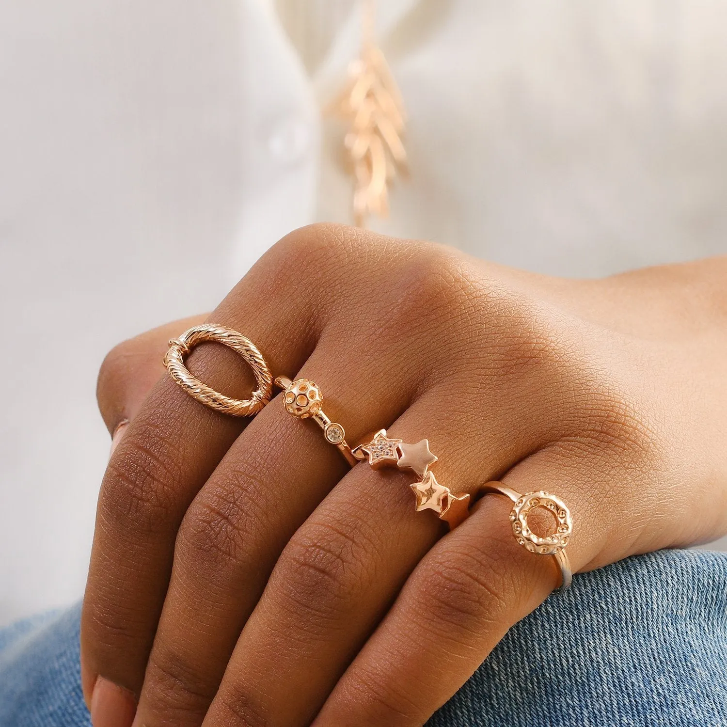 Mini Allegro Loop Ring