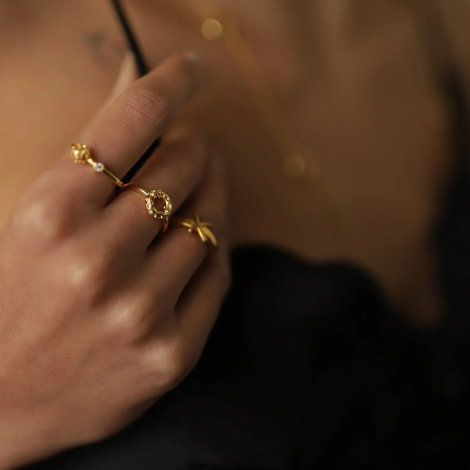 Mini Allegro Loop Ring