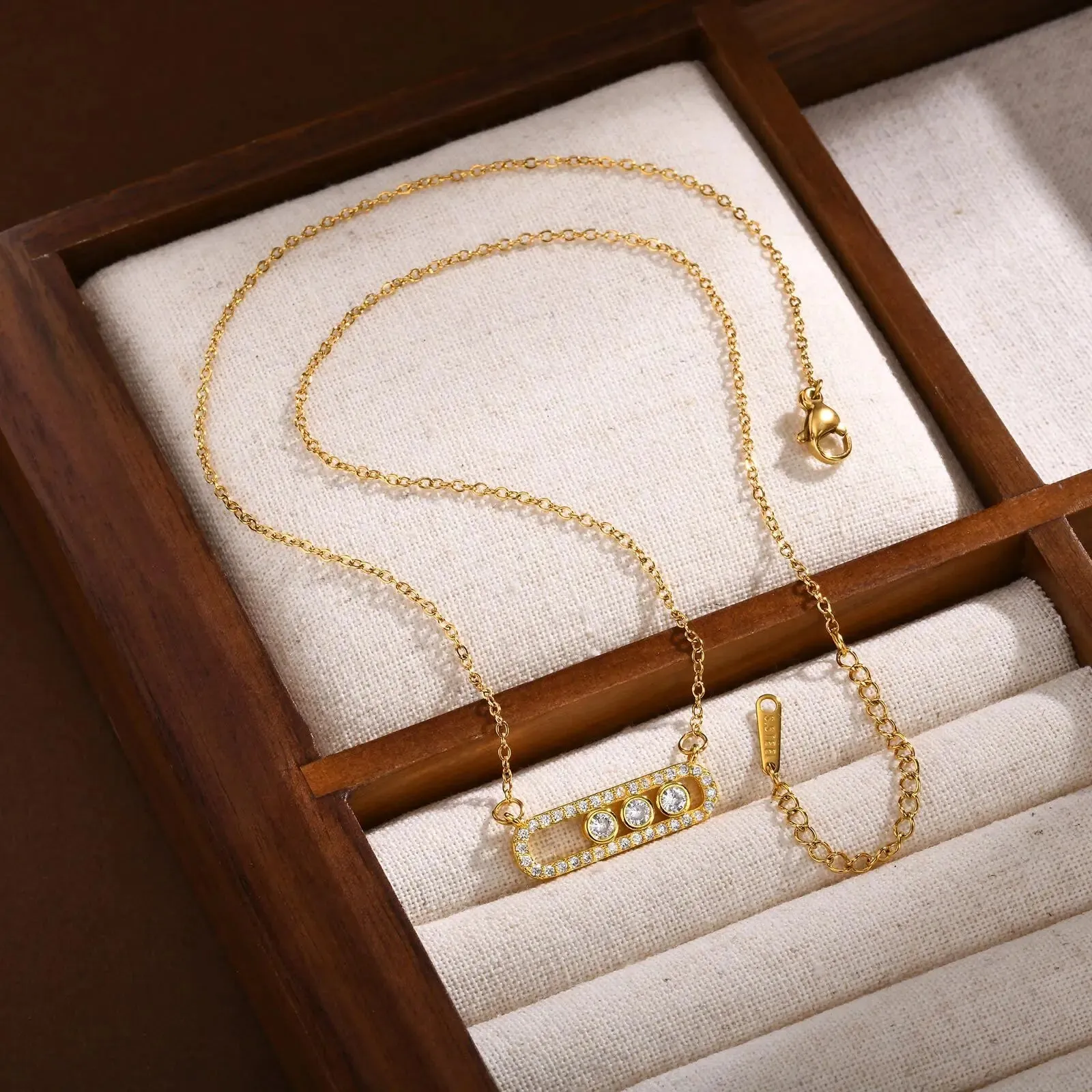 Square Round Zircon Pendant Necklaces for Women Vintage Charm