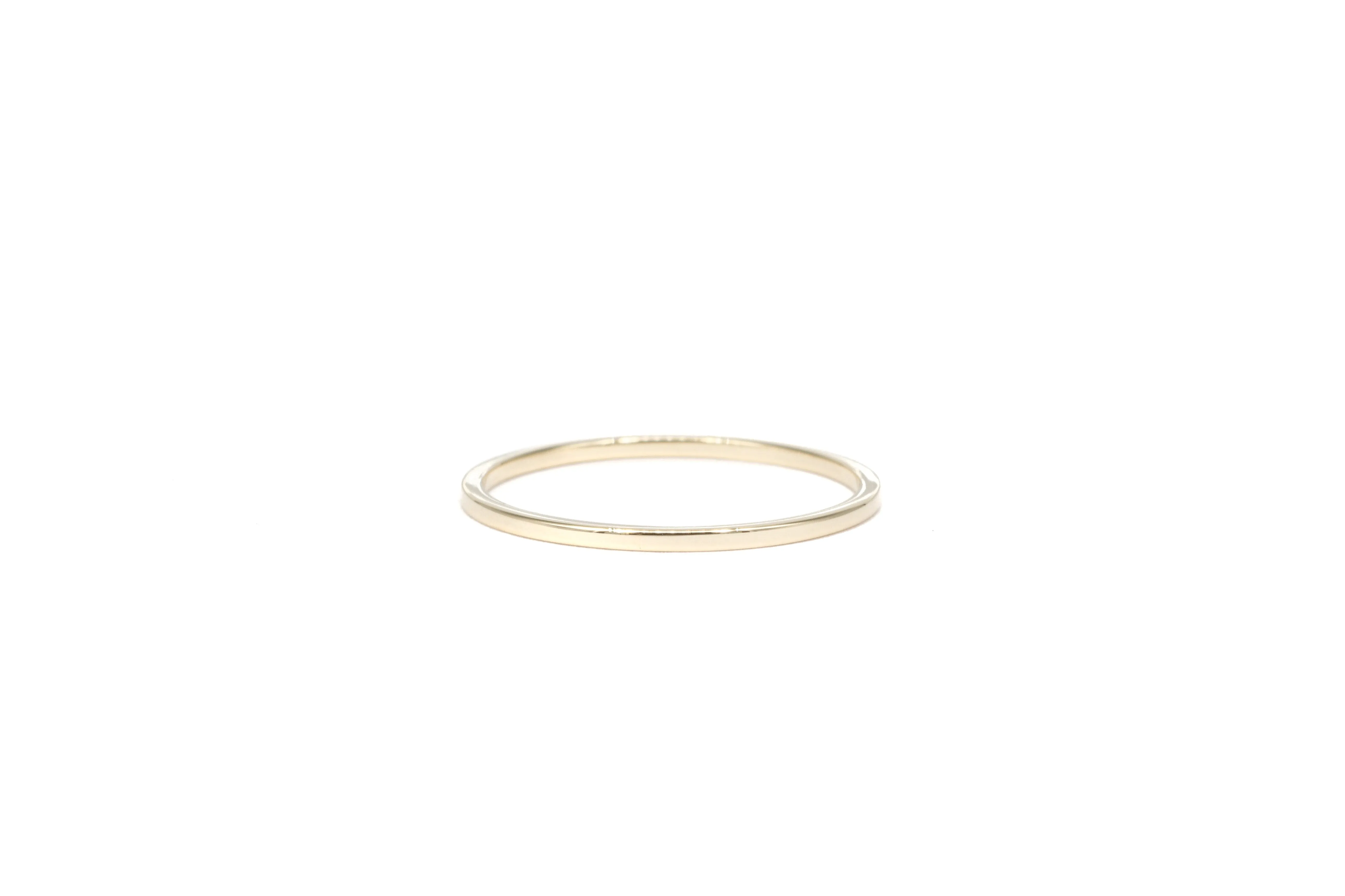 Stackable Ring in Yellow Gold