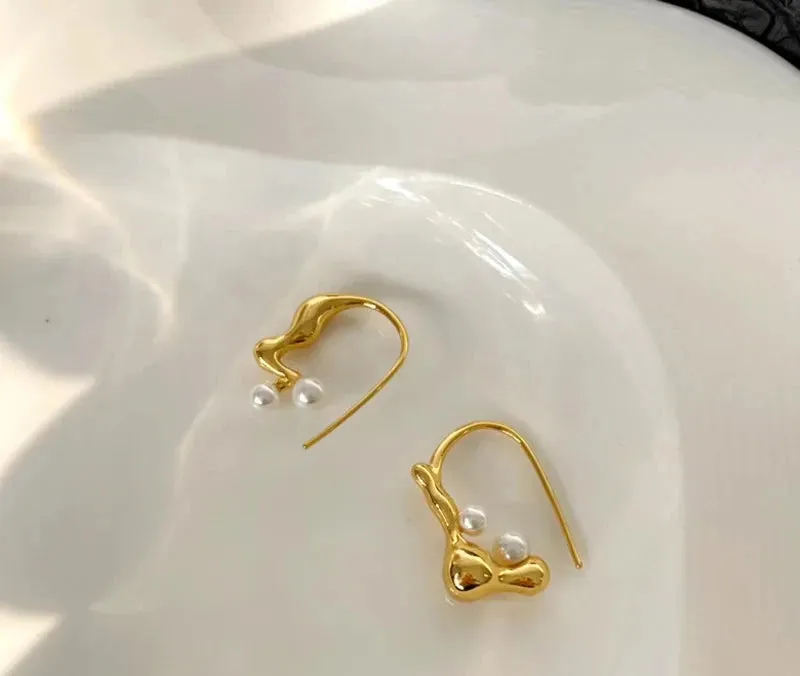VAIGE Elegant Geometric Pearl Drop Earrings in Gold and Silver